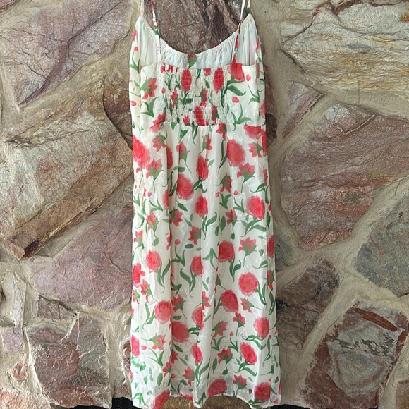 Commense Floral Ruched Button Detail Dress size M - Picture 6 of 6